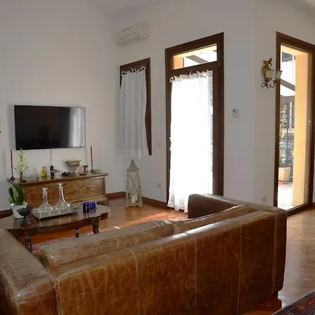 Апартаменты La Piccola Corte