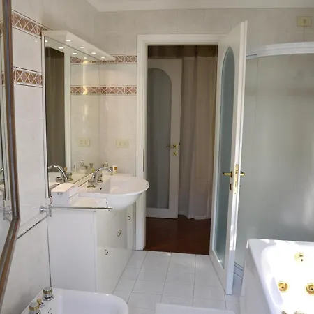 La Piccola Corte アパート *