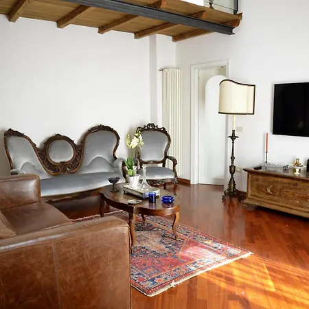 アパート La Piccola Corte ラヴェンナ